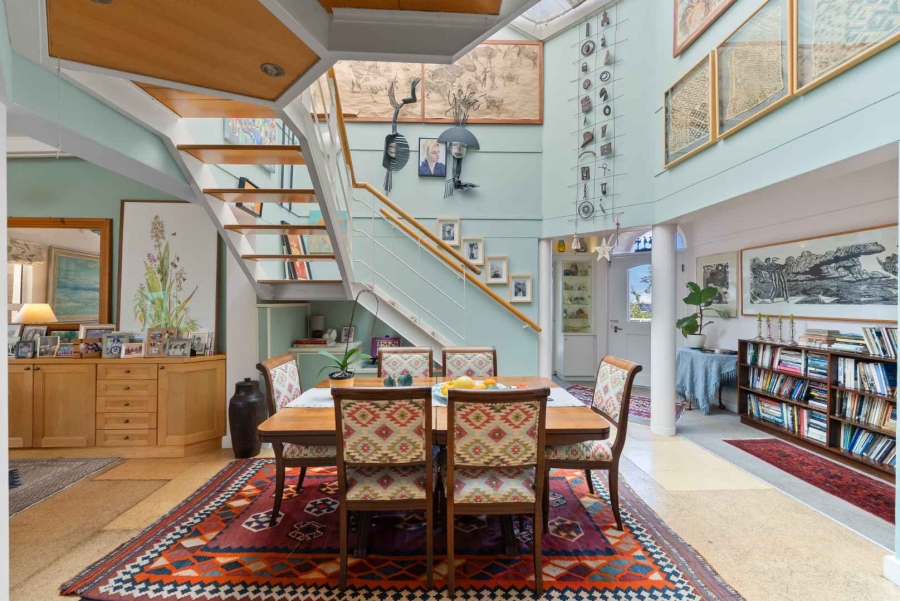 5 Bedroom Property for Sale in Camps Bay Western Cape